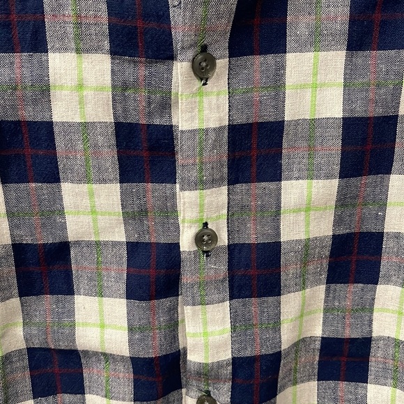 Premium and Stylish Shirt For Men - Picture 4 of 9